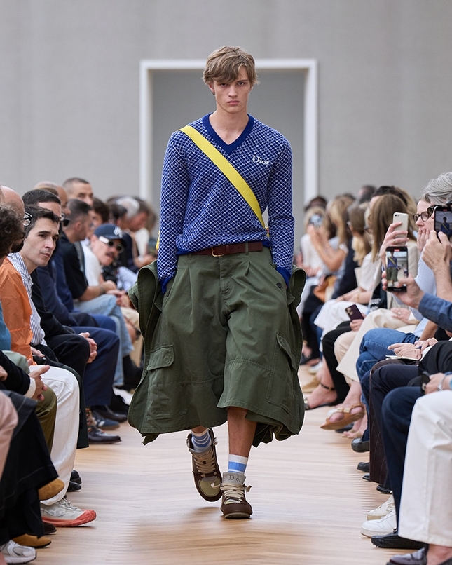 DIOR jw anderson summer26 010
