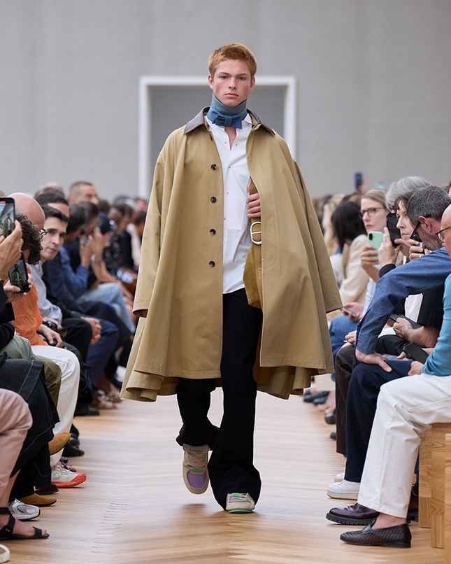 DIOR jw anderson summer26 08